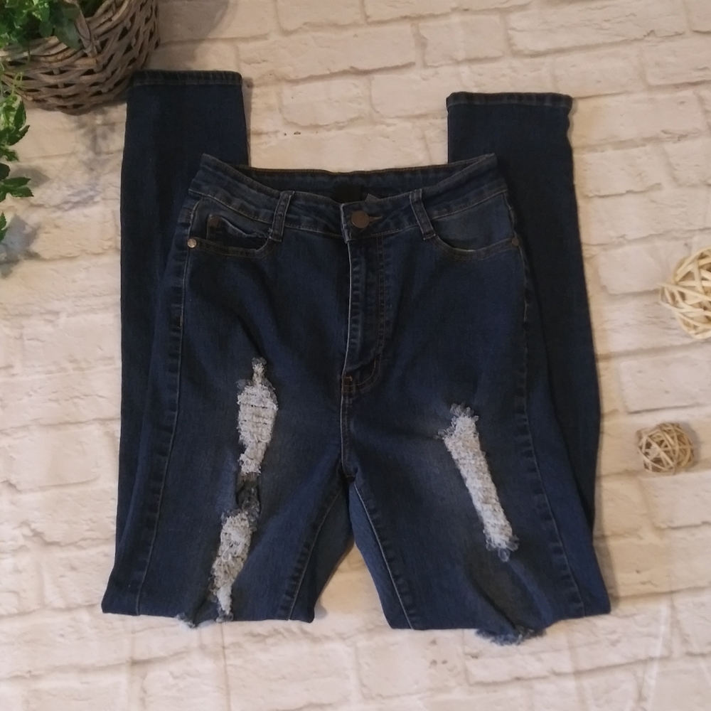 Bob Jeans | Distressed Skinny Jeans